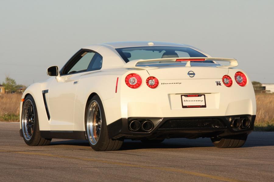  Nissan GT-R by Hennessey 2009 года  (фото 3 из 11)
